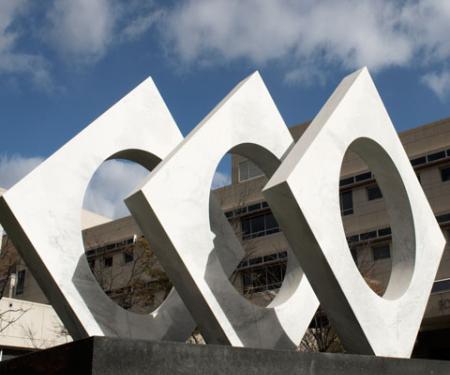 Link to /sites/default/files/styles/post_teaser_image_300x250_/public/images/news/thumb/DiamondsculptureTHUMB_2.jpg?h=7f412c8f&itok=OHdYgcRt